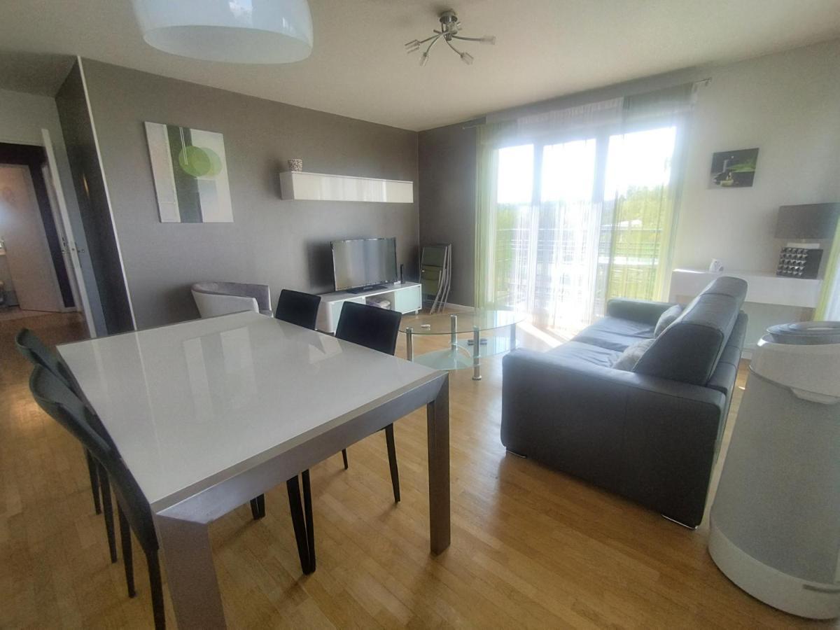 Bord De Seine Apartamento Carrières-sous-Poissy Exterior foto